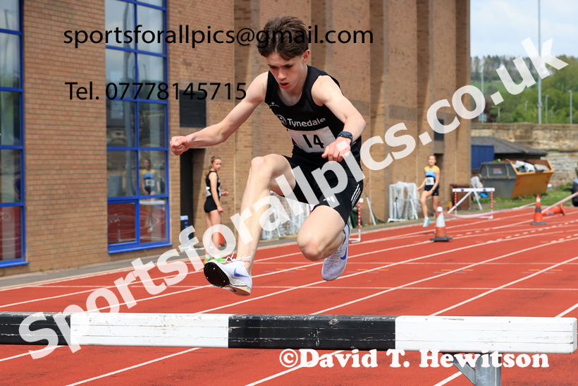 Steeplechase, 2026 Elswick Harriers Event, Wentworth, Hexham. Photo: David T. Hewitson/Sports for All Pics